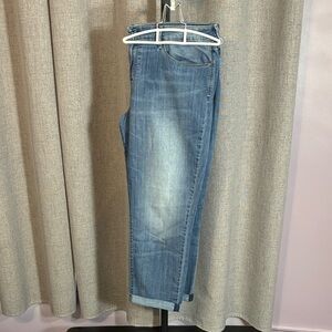 Denizen from Levi's Cropped Womens Jeans Size 18